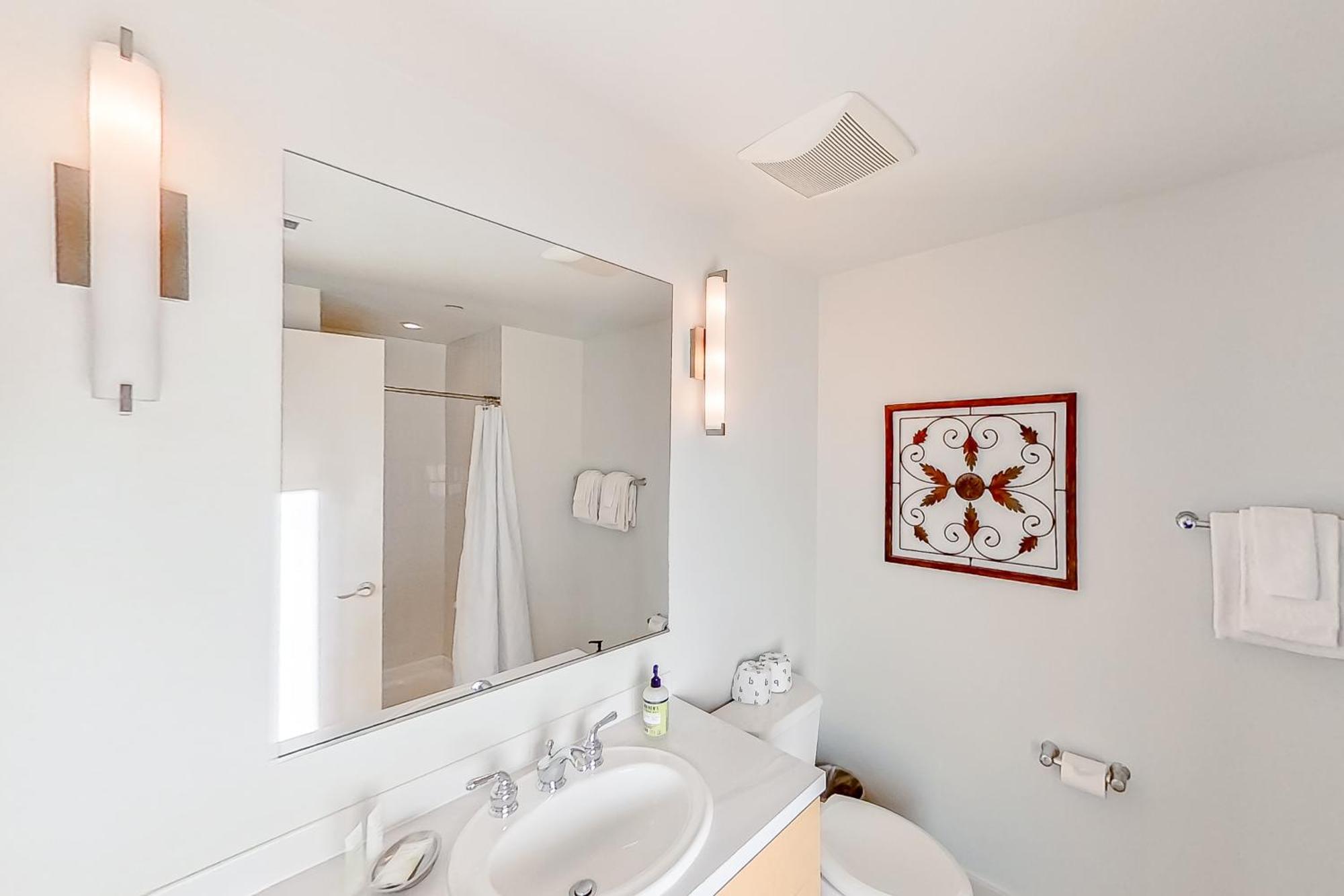 Chelan Resort Suites: Comfort By The Lake #201 Zewnętrze zdjęcie