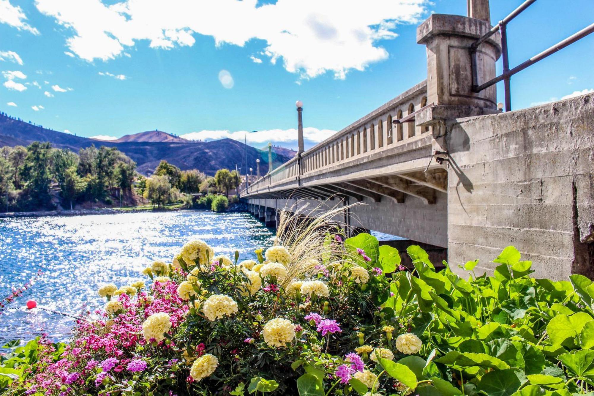 Chelan Resort Suites: Comfort By The Lake #201 Zewnętrze zdjęcie